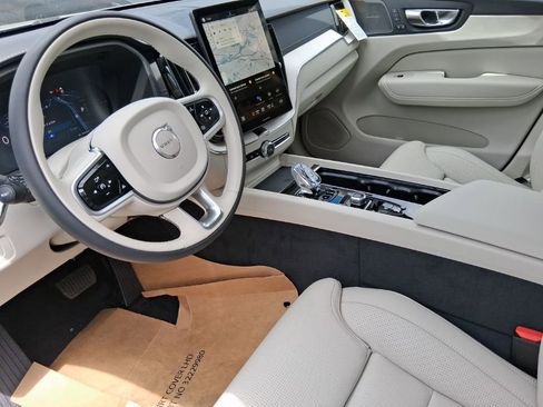 New 2026 Volvo XC60 T8 Ultra w/ Protection Package Premier AWD/4WD image 10