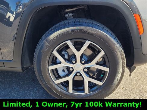 Certified 2024 Jeep Grand Cherokee Limited image 9
