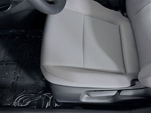 New 2026 Toyota Prius LE image 21