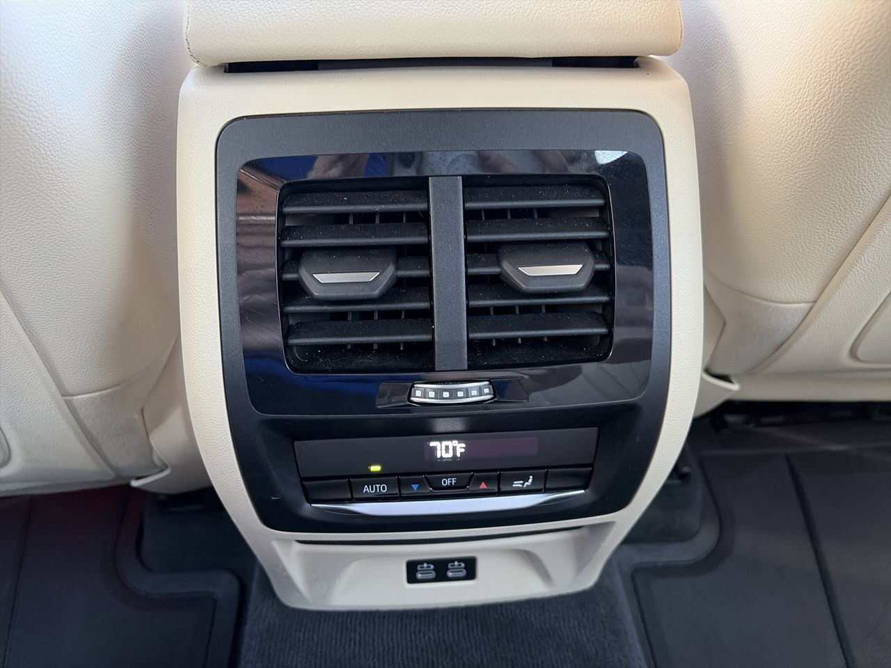 Used 2022 BMW X3 xDrive30i w/ Premium Package 2 (ZPA) AWD/4WD image 30
