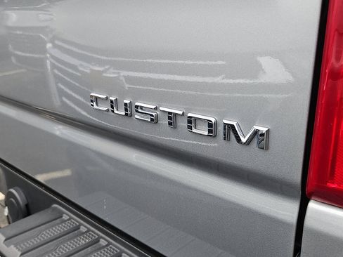 Certified 2023 Chevrolet Silverado 1500 Custom AWD/4WD image 9