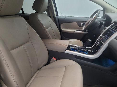 Used 2014 Ford Edge Limited w/ Equipment Group 302A AWD/4WD image 21