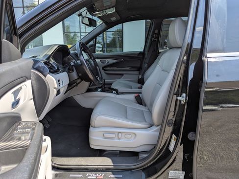 Used 2017 Honda Pilot EX-L image 12