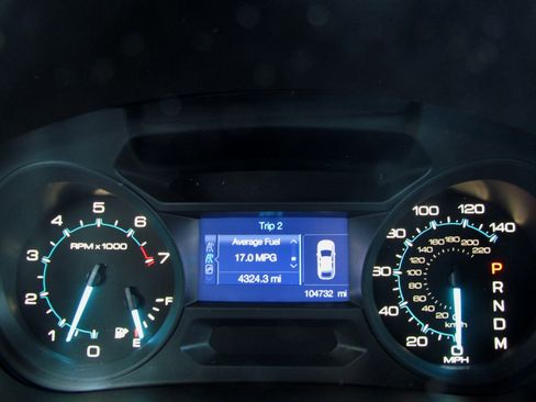 Used 2013 Ford Explorer FWD image 32