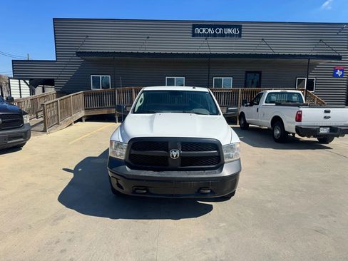 Used 2017 RAM 1500 Tradesman w/ Power & Remote Entry Group image 14