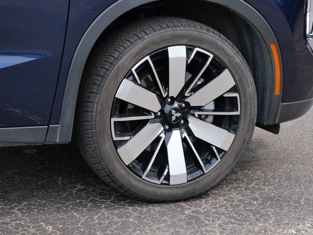 Used 2025 Mitsubishi Outlander SE AWD/4WD image 7