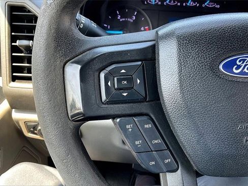 Certified 2019 Ford F350 XL w/ Power Equipment Group image 17