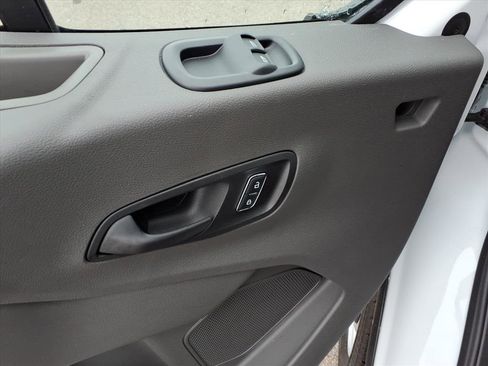 New 2026 Ford Transit 250 148 Medium Roof w/ Load Area Protection Package image 11