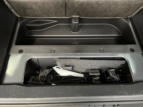 Used 2025 Ford Bronco Big Bend image 29