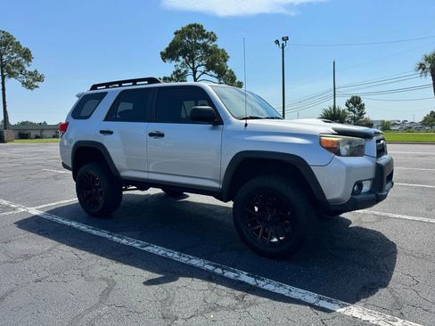 Used 2013 Toyota 4Runner Trail image 4