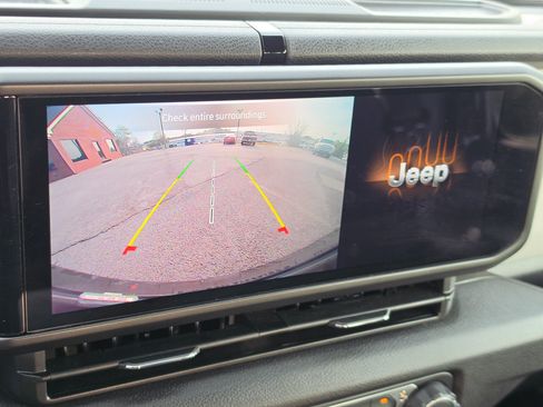 Used 2026 Jeep Wrangler Unlimited Sport AWD/4WD image 20