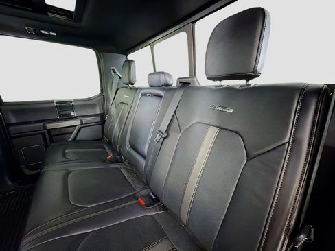 Used 2021 Ford F250 Platinum image 25
