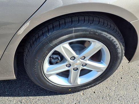 Used 2024 Chevrolet Malibu LT image 25