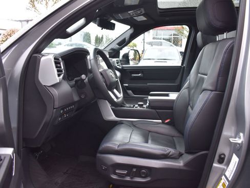 Used 2024 Toyota Tundra Platinum image 18