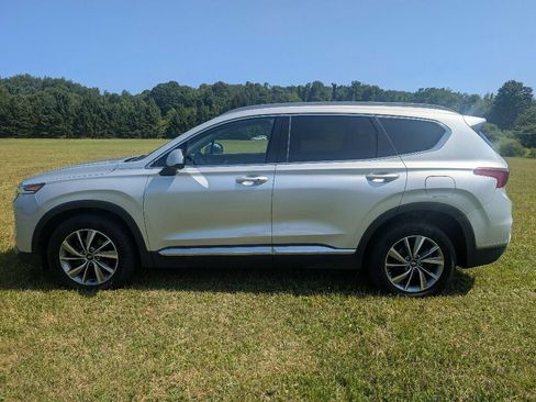 Used 2020 Hyundai Santa Fe SEL w/ Convenience Package image 7