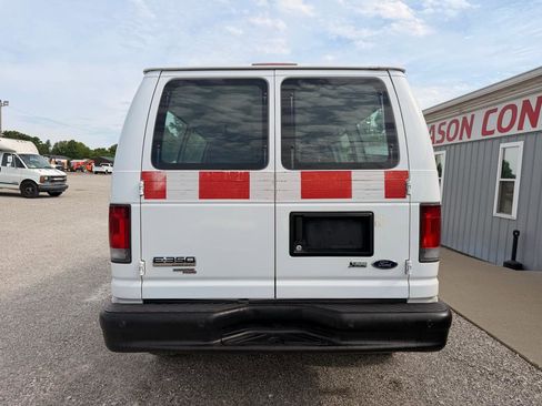 Used 2012 Ford E-350 and Econoline 350 Super Duty w/ Insulation Pkg RWD image 6