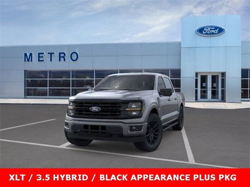 New 2025 Ford F150 XLT w/ Equipment Group 302A MID image 28