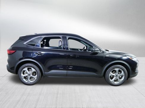 Used 2025 Ford Escape ST-Line AWD/4WD image 8