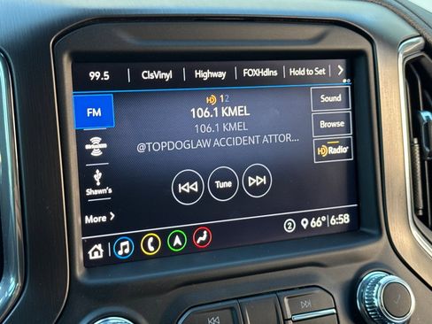 Used 2020 GMC Sierra 1500 AT4 w/ AT4 Premium Package image 17