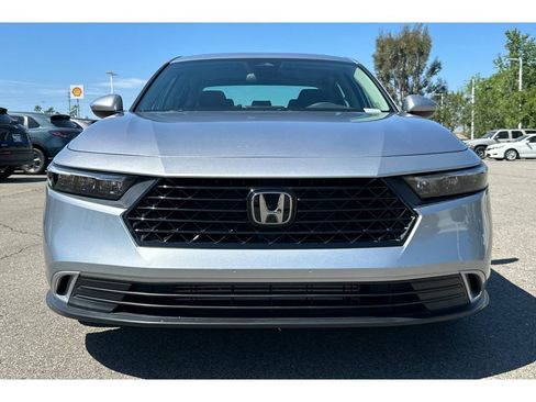 Used 2023 Honda Accord EX image 7