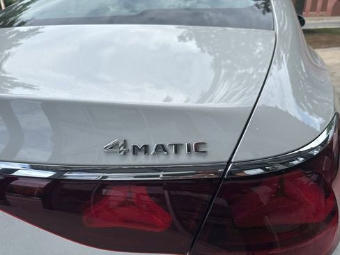 Used 2025 Mercedes-Benz E 350 4MATIC Sedan image 11