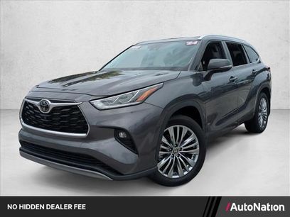 Certified 2024 Toyota Highlander Platinum