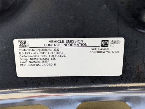 Used 2022 Chevrolet Traverse LT FWD image 24