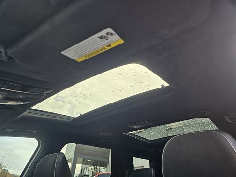 Certified 2025 Hyundai Palisade Calligraphy image 21