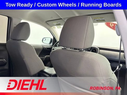 Used 2019 Toyota Tacoma SR5 RWD image 13