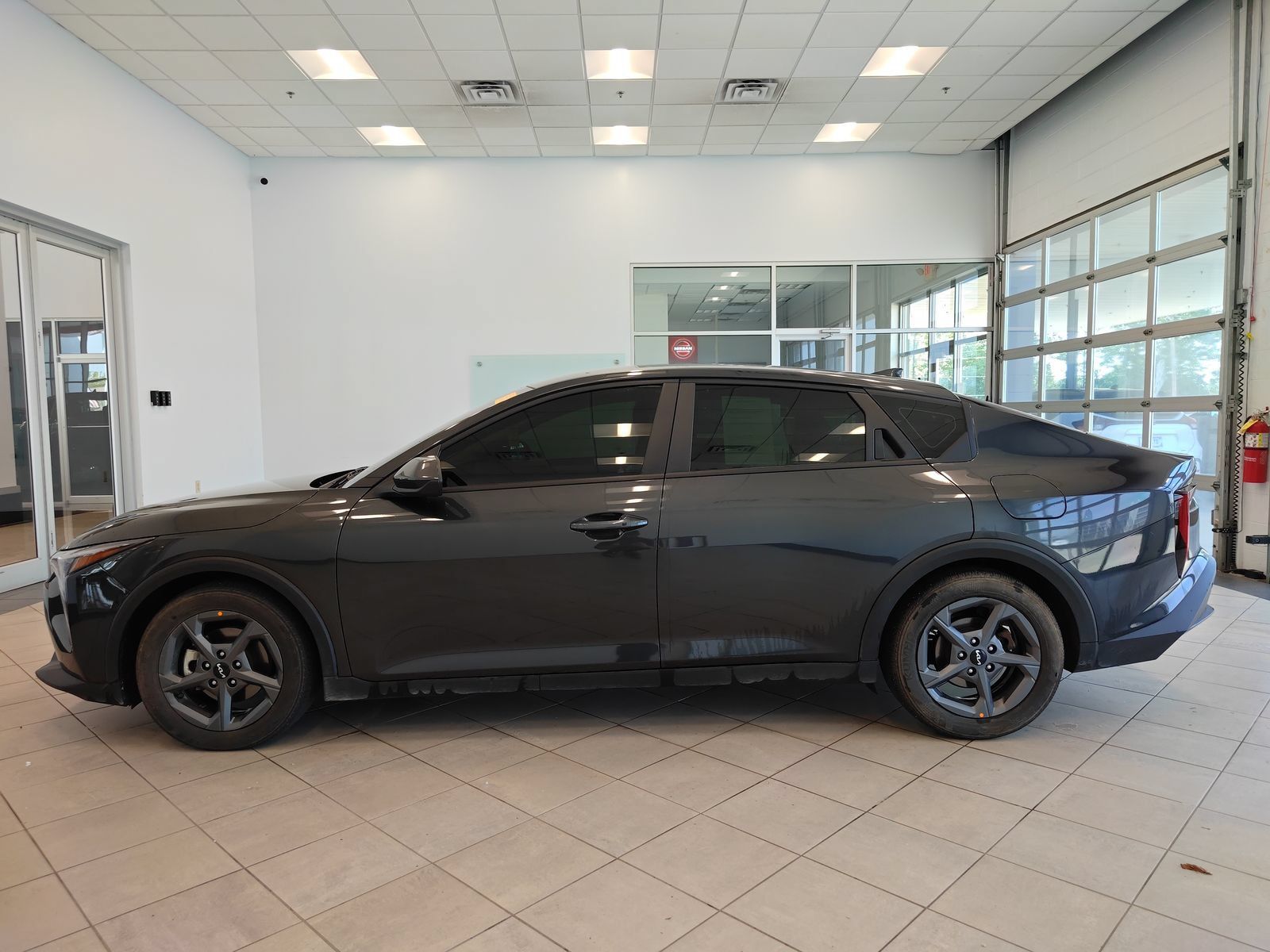 Used 2025 Kia K4 FWD image 6