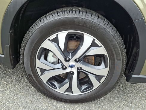 Used 2020 Subaru Outback Limited w/ Popular Package #2 AWD/4WD image 8