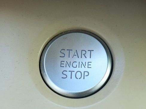 Used 2022 Audi Q5 2.0T Premium image 59