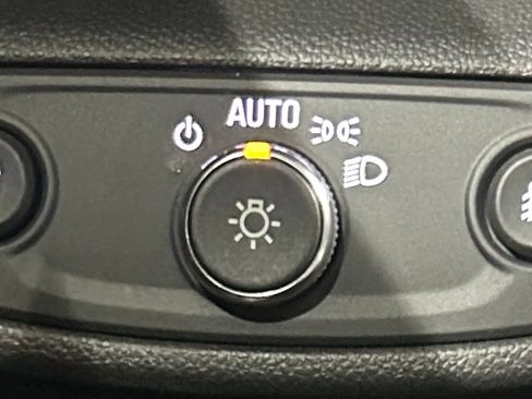 Used 2022 Chevrolet TrailBlazer ACTIV FWD image 58