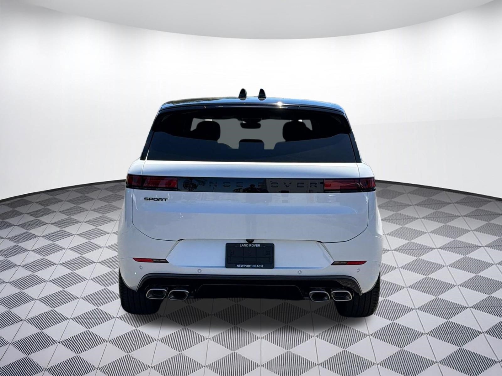 New 2026 Land Rover Range Rover Sport Dynamic SE AWD/4WD image 10