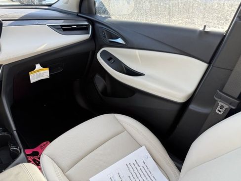 Used 2024 Buick Encore GX Sport Touring w/ Advanced Technology Package image 13