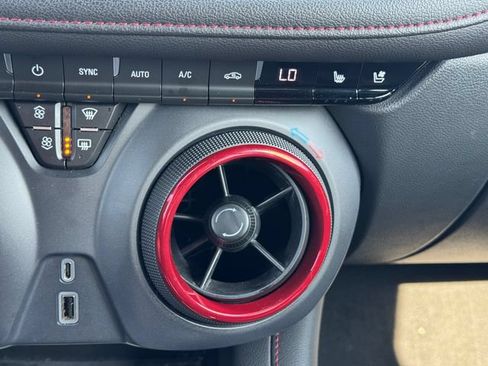Used 2021 Chevrolet Blazer RS w/ Enhanced Convenience Package AWD/4WD image 36
