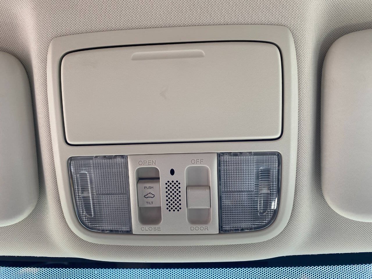 Used 2012 Honda CR-V EX-L image 19