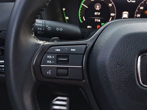 Certified 2025 Honda Accord Sport image 22