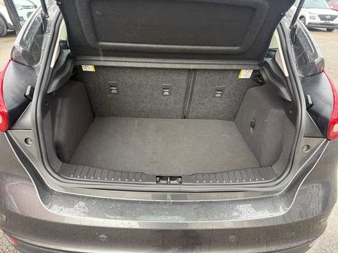 Used 2016 Ford Focus SE image 15