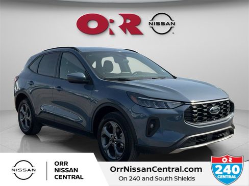 Used 2025 Ford Escape ST-Line Select image 3