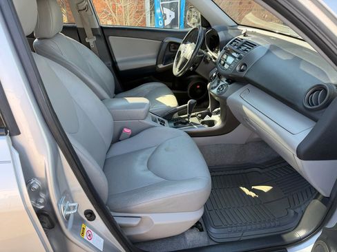 Used 2010 Toyota RAV4 Limited image 6