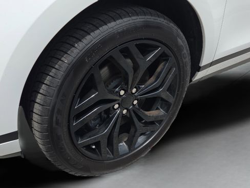 Used 2022 Land Rover Range Rover Evoque S AWD/4WD image 28
