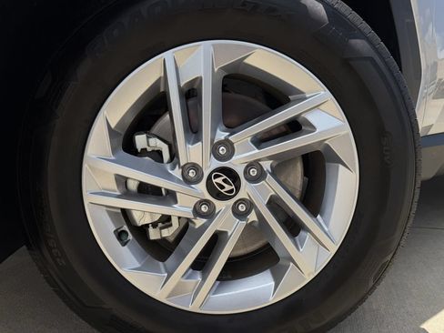 Used 2026 Hyundai Tucson SE FWD image 9