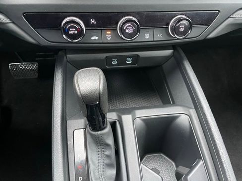 Used 2025 Honda Accord LX image 18