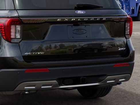 New 2027 Ford Explorer Active AWD/4WD image 23
