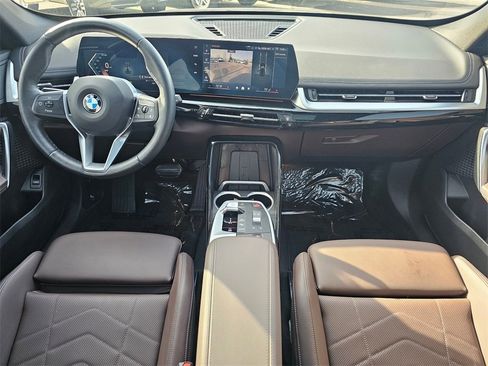 Used 2025 BMW X1 xDrive28i w/ Convenience Package image 9