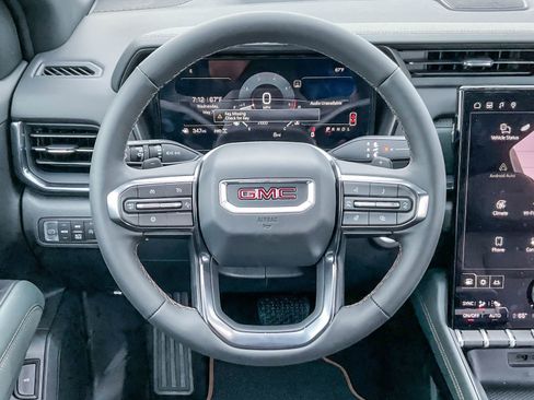 New 2026 GMC Terrain AT4 w/ Technology Package II image 11