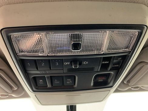 Used 2019 Toyota 4Runner Limited image 24