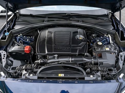 Used 2020 Jaguar F-PACE R-Sport image 20