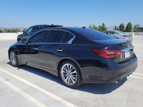 Used 2020 INFINITI Q50 Luxe w/ Essential Package (3.0T Luxe) RWD image 3